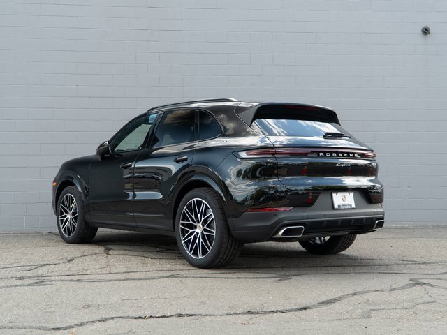 New 2026 Porsche Cayenne image 3