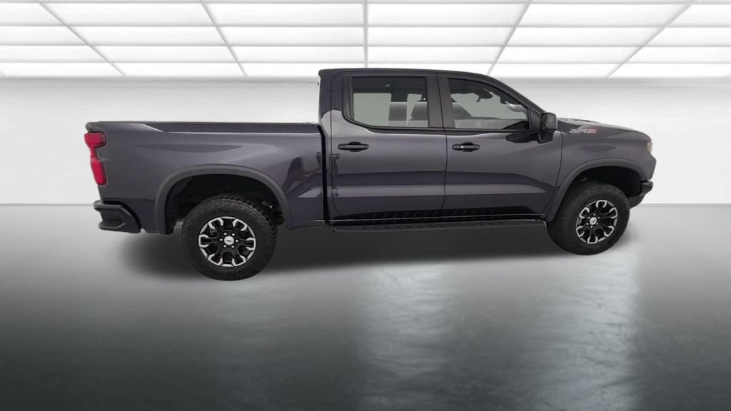 Used 2022 Chevrolet Silverado 1500 ZR2 w/ Technology Package AWD/4WD image 8