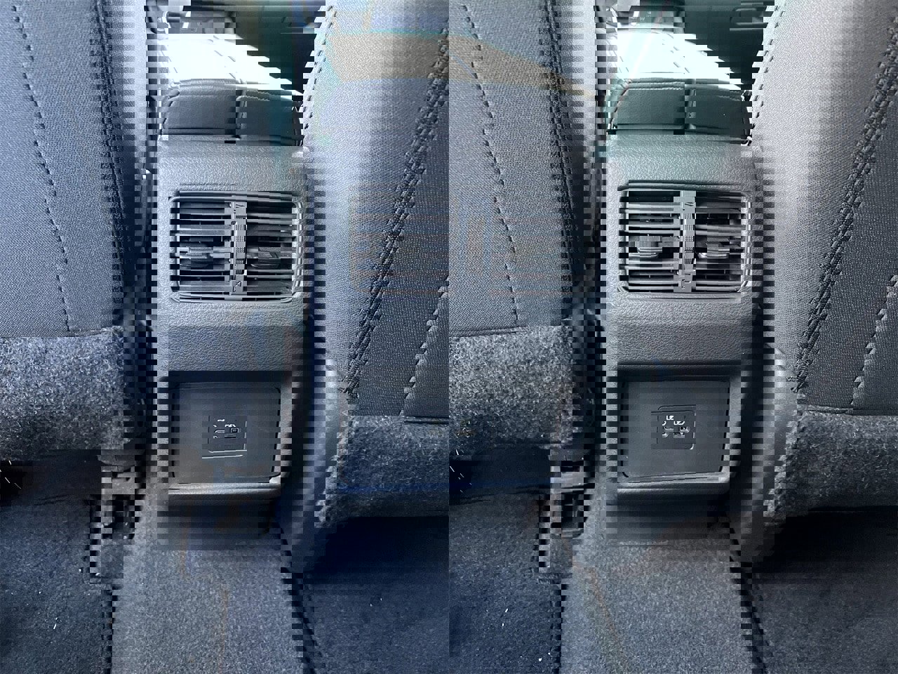 Certified 2023 Nissan Rogue SV image 25