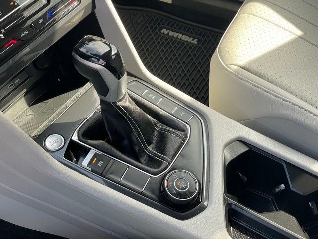 Used 2023 Volkswagen Tiguan SE R-Line AWD/4WD image 22