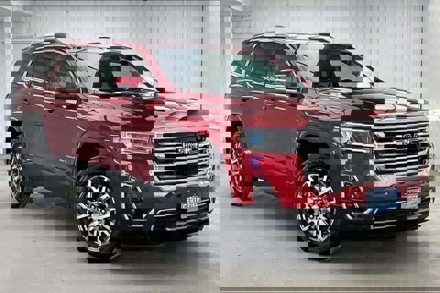 Certified 2023 GMC Acadia SLT w/ Preferred Package image 33