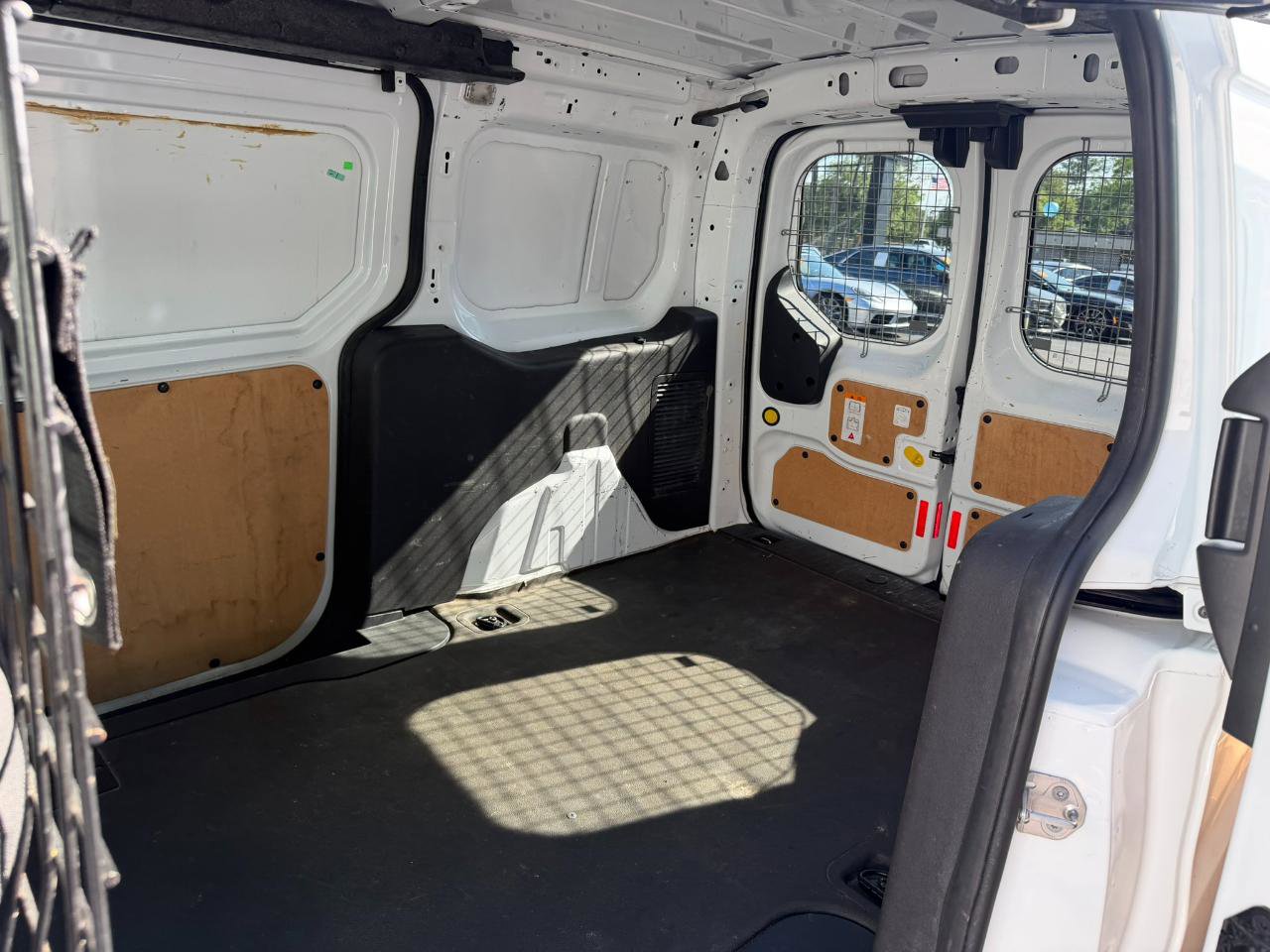 Used 2016 Ford Transit Connect XLT FWD image 34