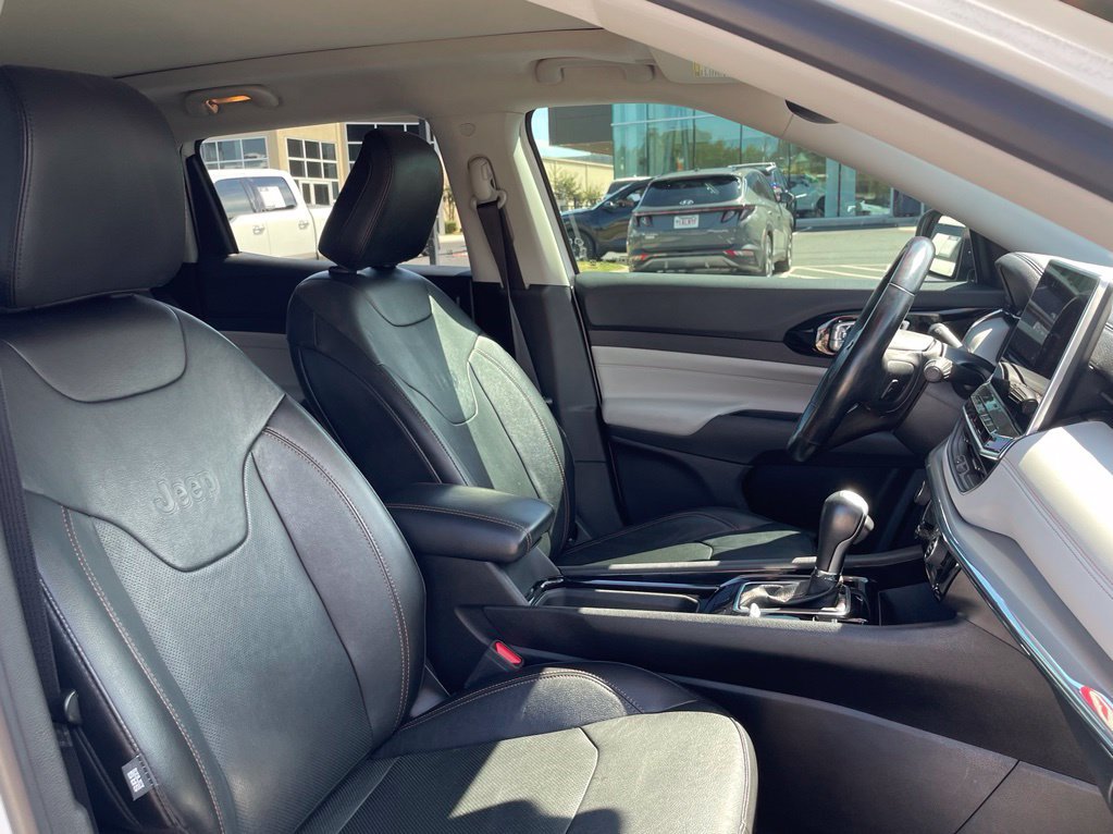 Used 2022 Jeep Compass Limited w/ Sun and Sound Group AWD/4WD image 34