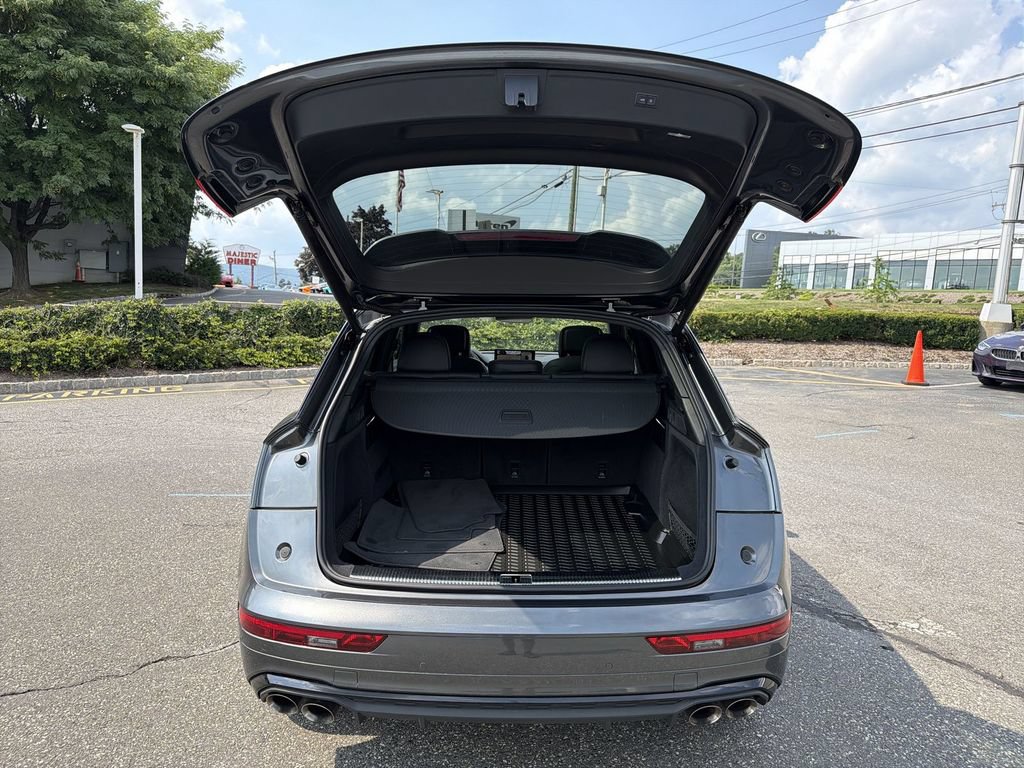 Used 2023 Audi SQ5 Premium Plus w/ Premium Plus Package AWD/4WD image 27