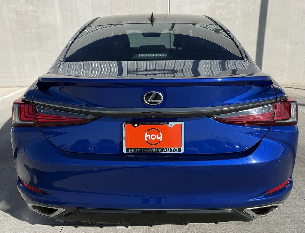 Used 2023 Lexus ES 350 F Sport image 4