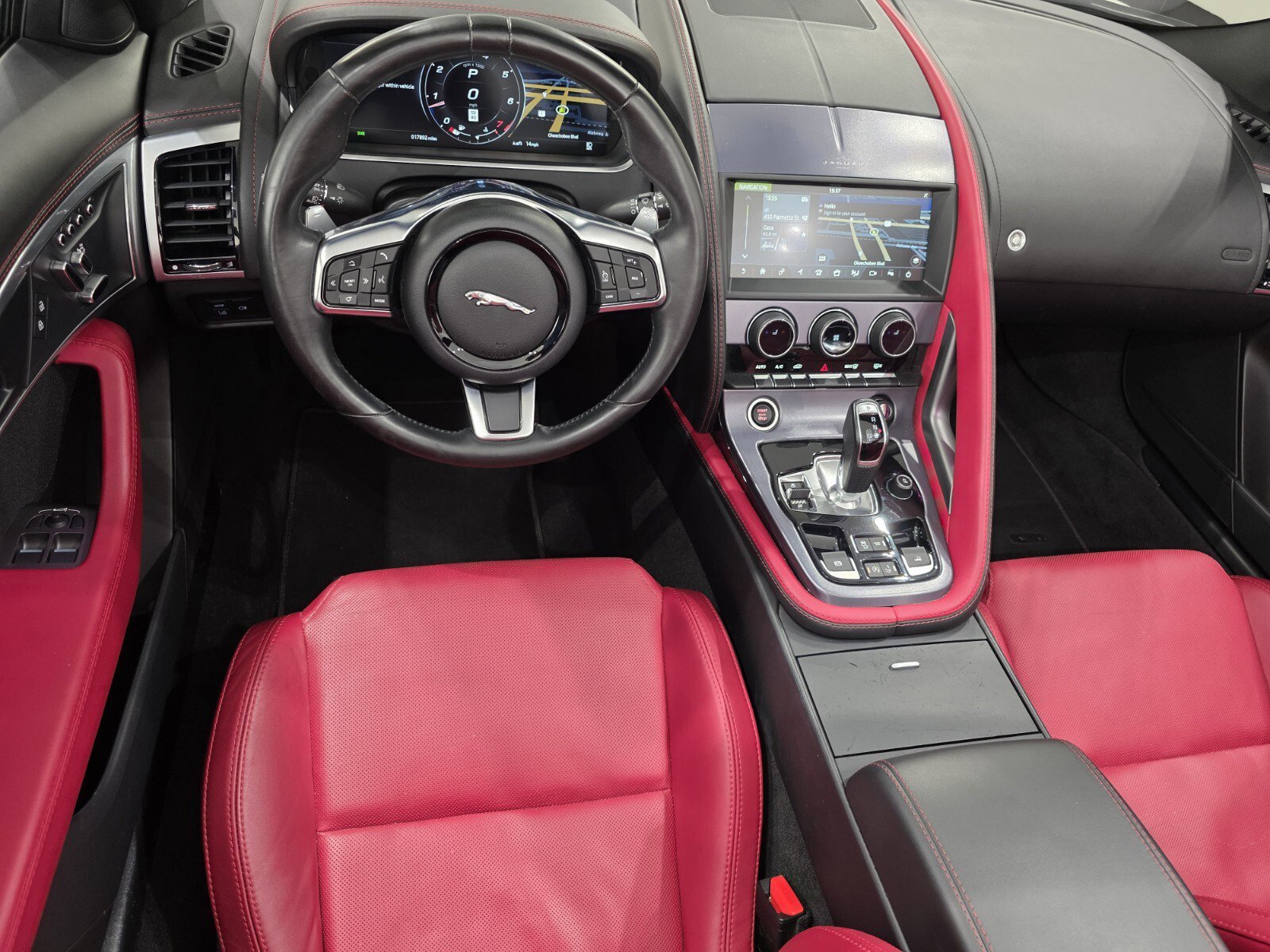 Used 2021 Jaguar F-TYPE Convertible image 11