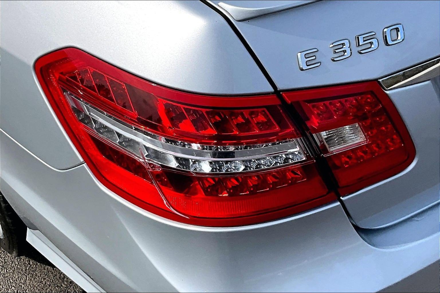 Used 2013 Mercedes-Benz E 350 E 350 image 23