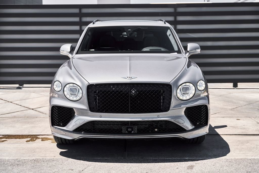 Used 2024 Bentley Bentayga AWD/4WD image 13