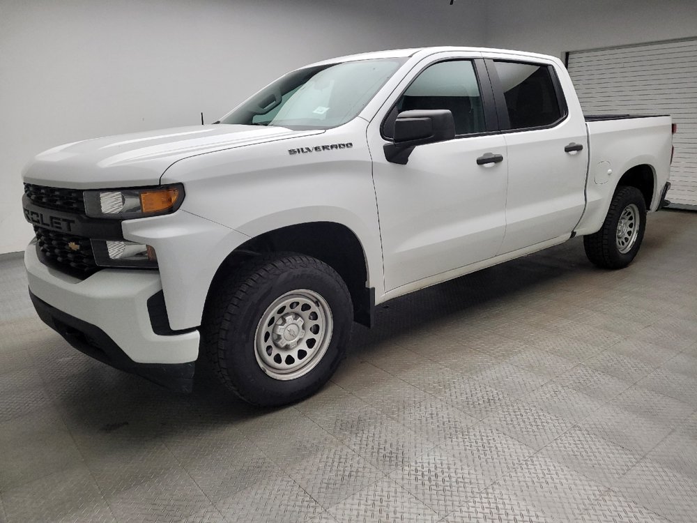 Used 2020 Chevrolet Silverado 1500 W/T w/ WT Value Package AWD/4WD image 2