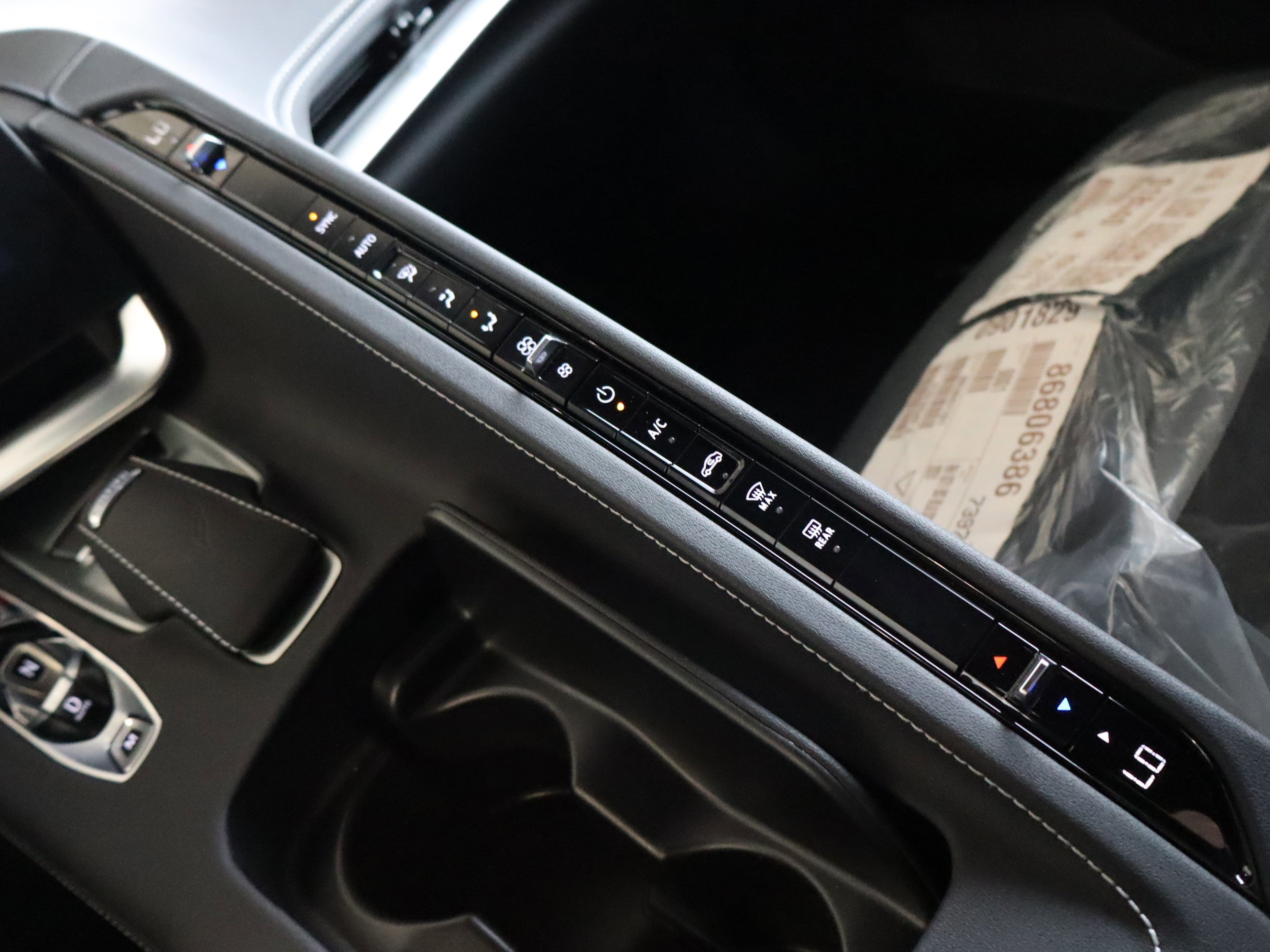 Used 2025 Chevrolet Corvette Z06 w/ Battery Protection Package image 27