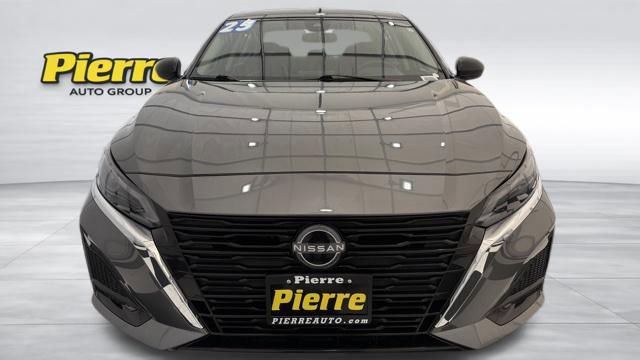 Used 2025 Nissan Altima 2.5 SV image 7