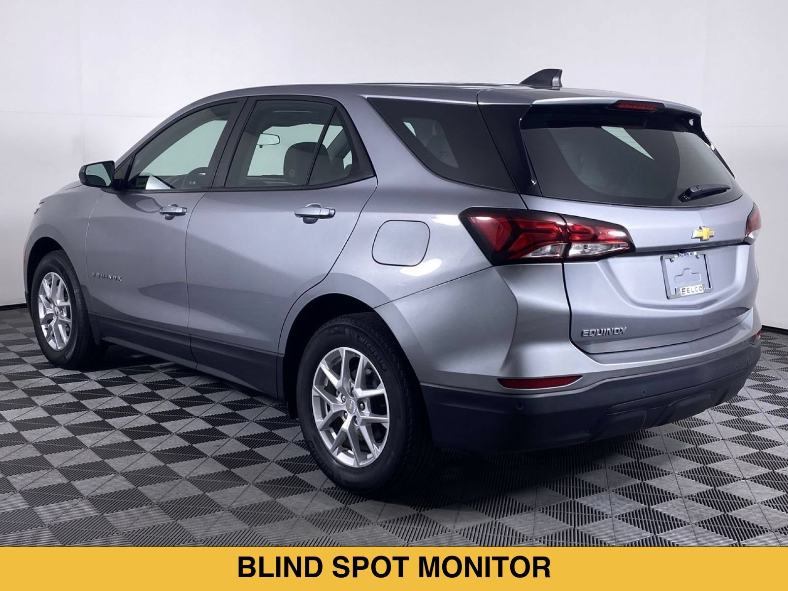 Certified 2023 Chevrolet Equinox LS w/ Driver Confidence II Package FWD image 17