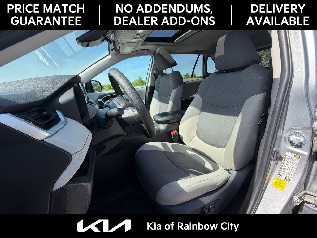 Used 2023 Toyota RAV4 XLE w/ Convenience Package FWD image 16