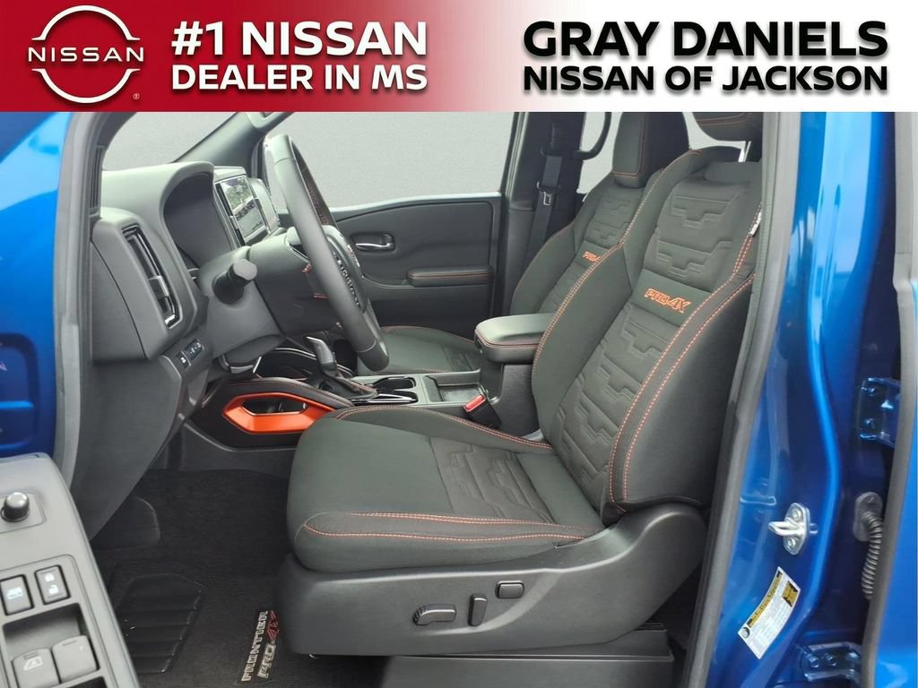 Certified 2025 Nissan Frontier PRO-4X AWD/4WD image 17