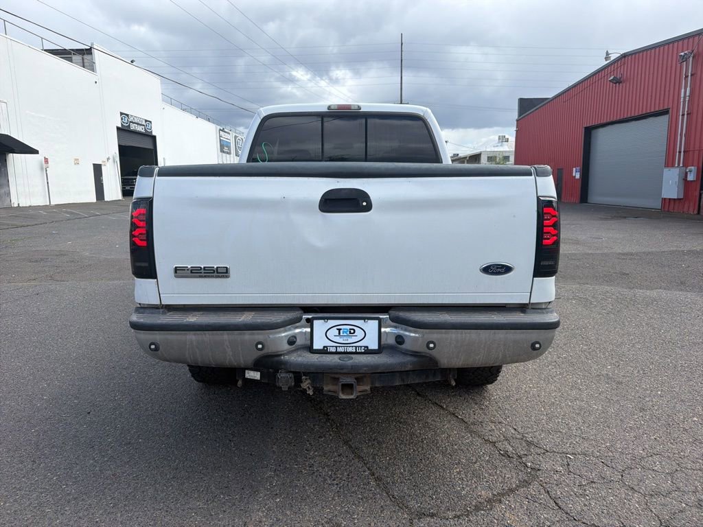 Used 2006 Ford F250 Lariat image 4