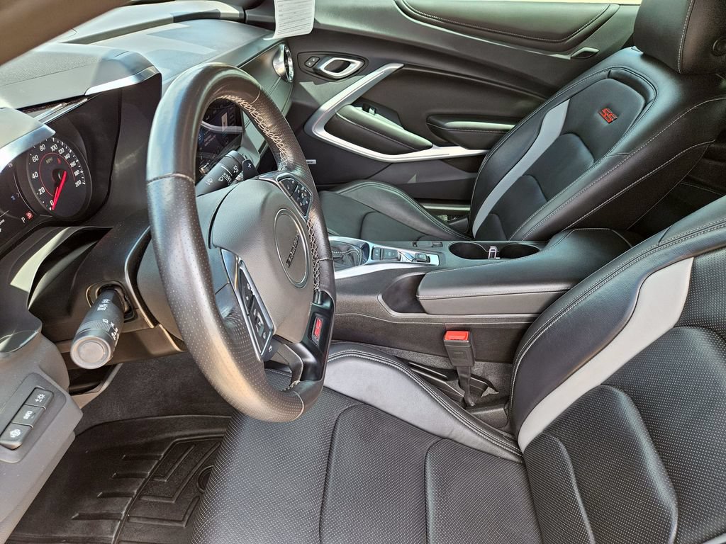 Used 2023 Chevrolet Camaro SS RWD image 16