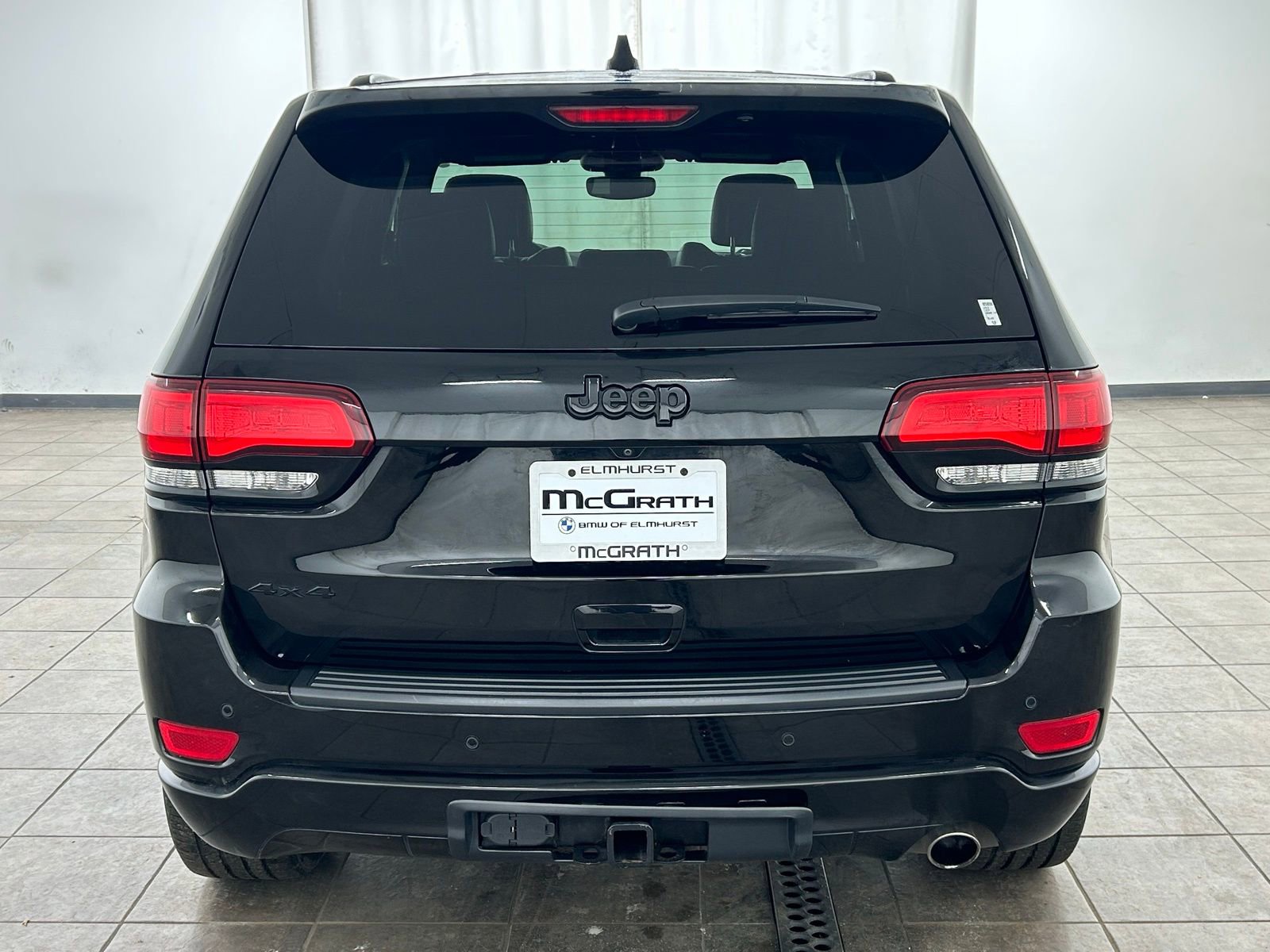 Used 2019 Jeep Grand Cherokee Altitude image 4