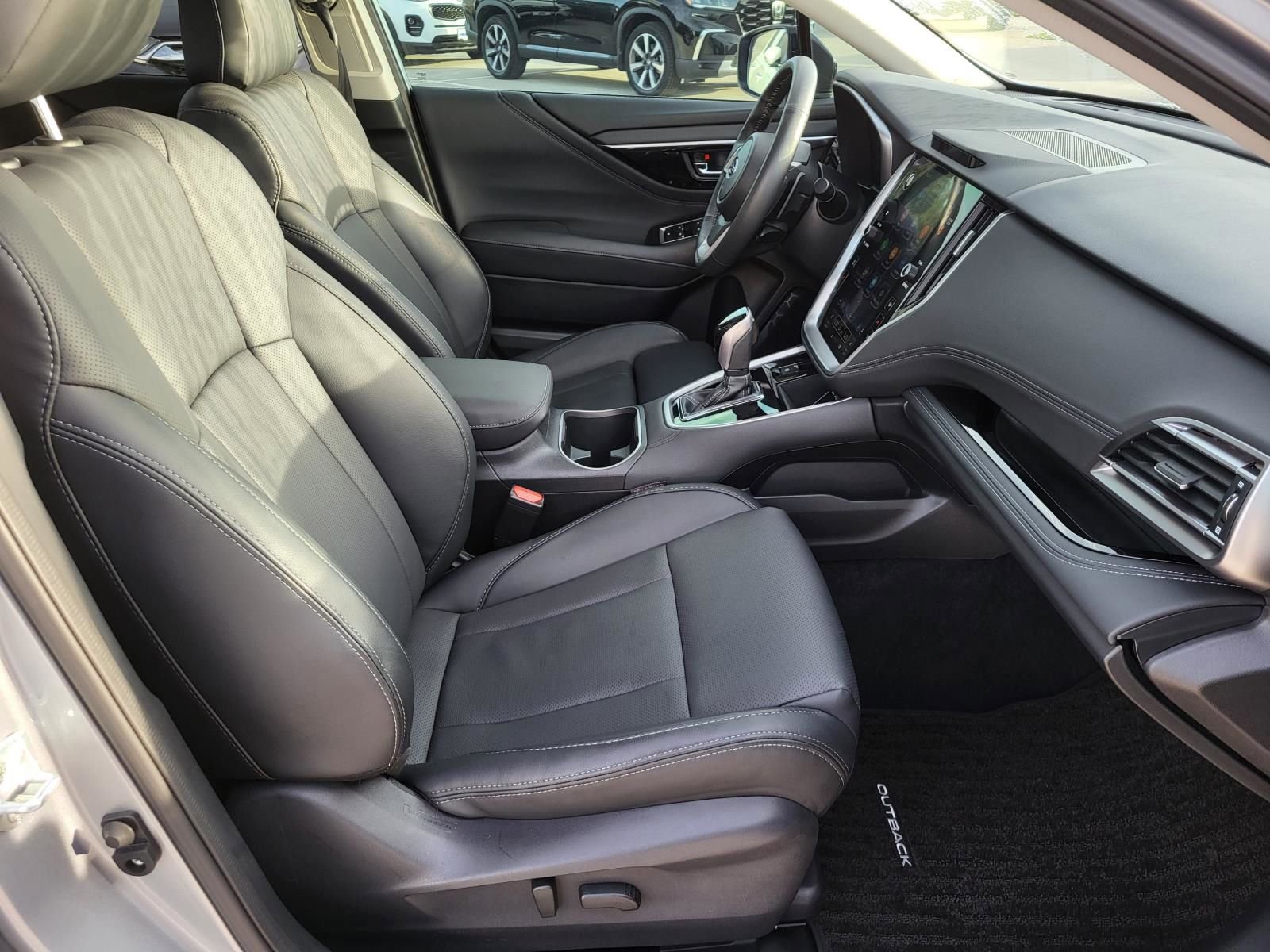 Certified 2025 Subaru Outback Limited image 8
