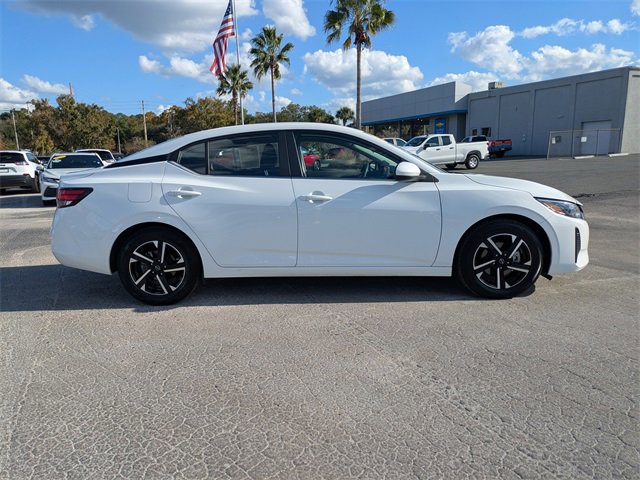 Used 2024 Nissan Sentra SV image 3