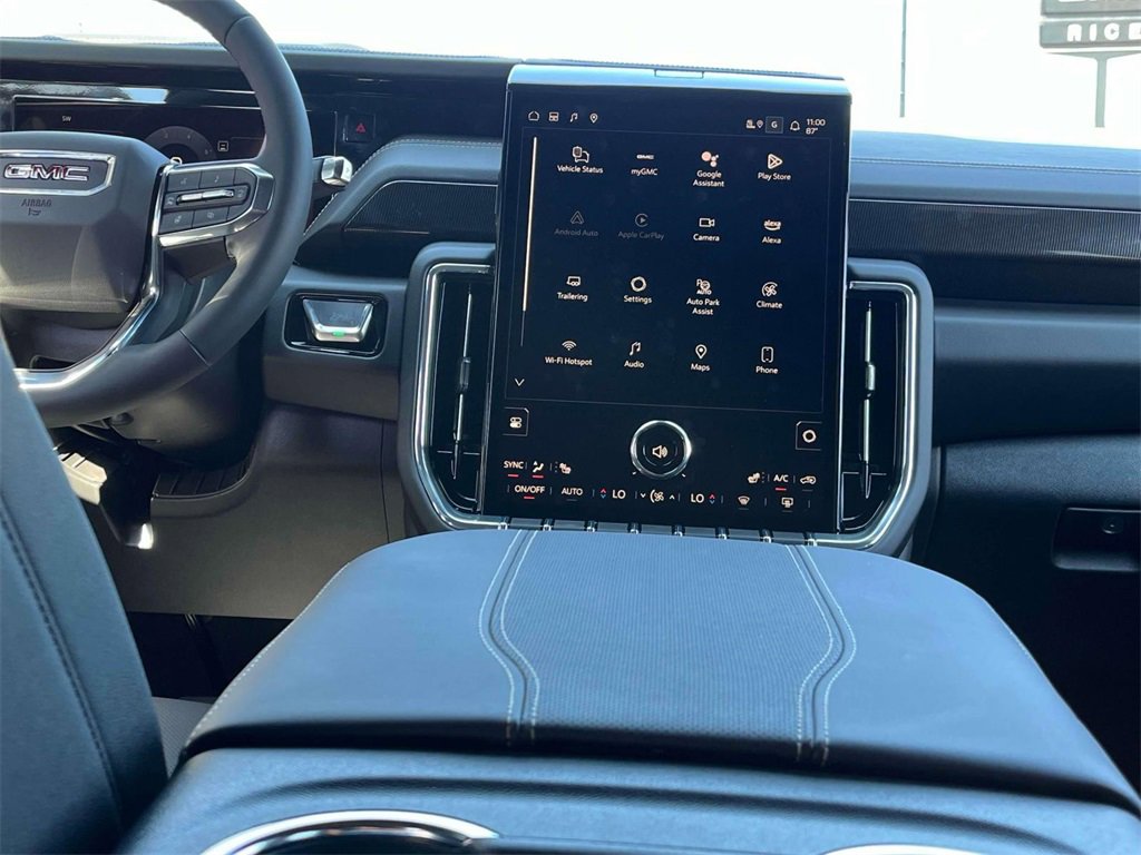 New 2025 GMC Yukon XL Elevation image 13