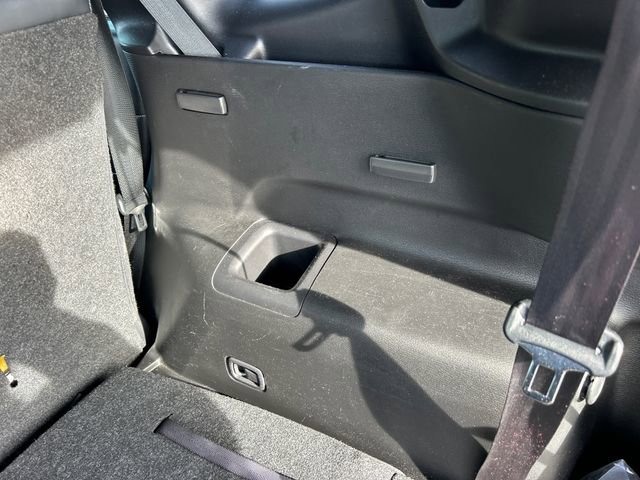 Used 2023 Mitsubishi Outlander SE Black Edition image 48