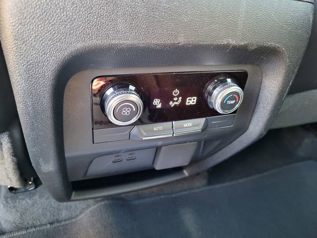 Used 2024 GMC Acadia Elevation image 11