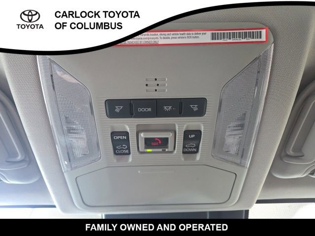 Used 2022 Toyota RAV4 XLE w/ Convenience Package image 28