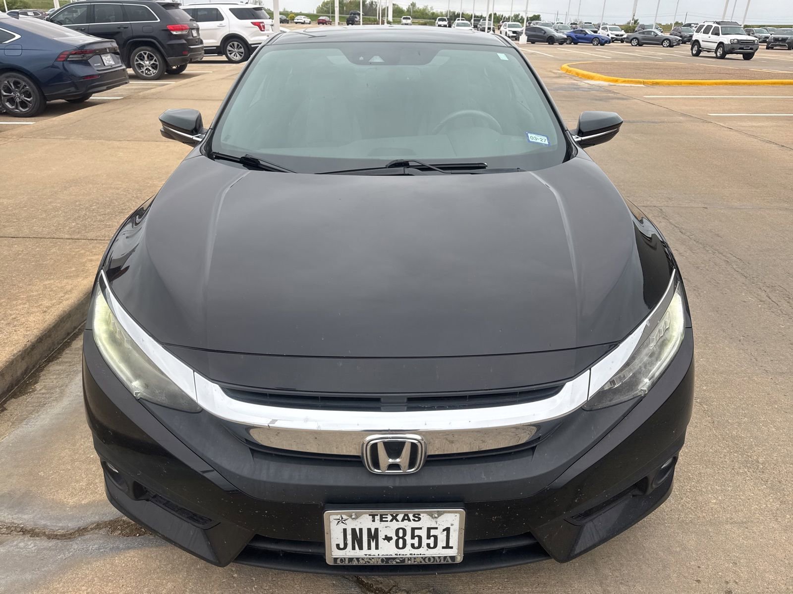 Used 2017 Honda Civic Touring image 8