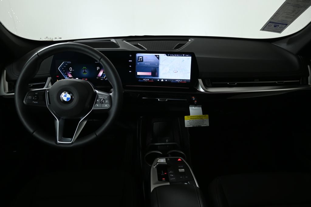 Used 2026 BMW X1 xDrive28i w/ Technology Package image 16