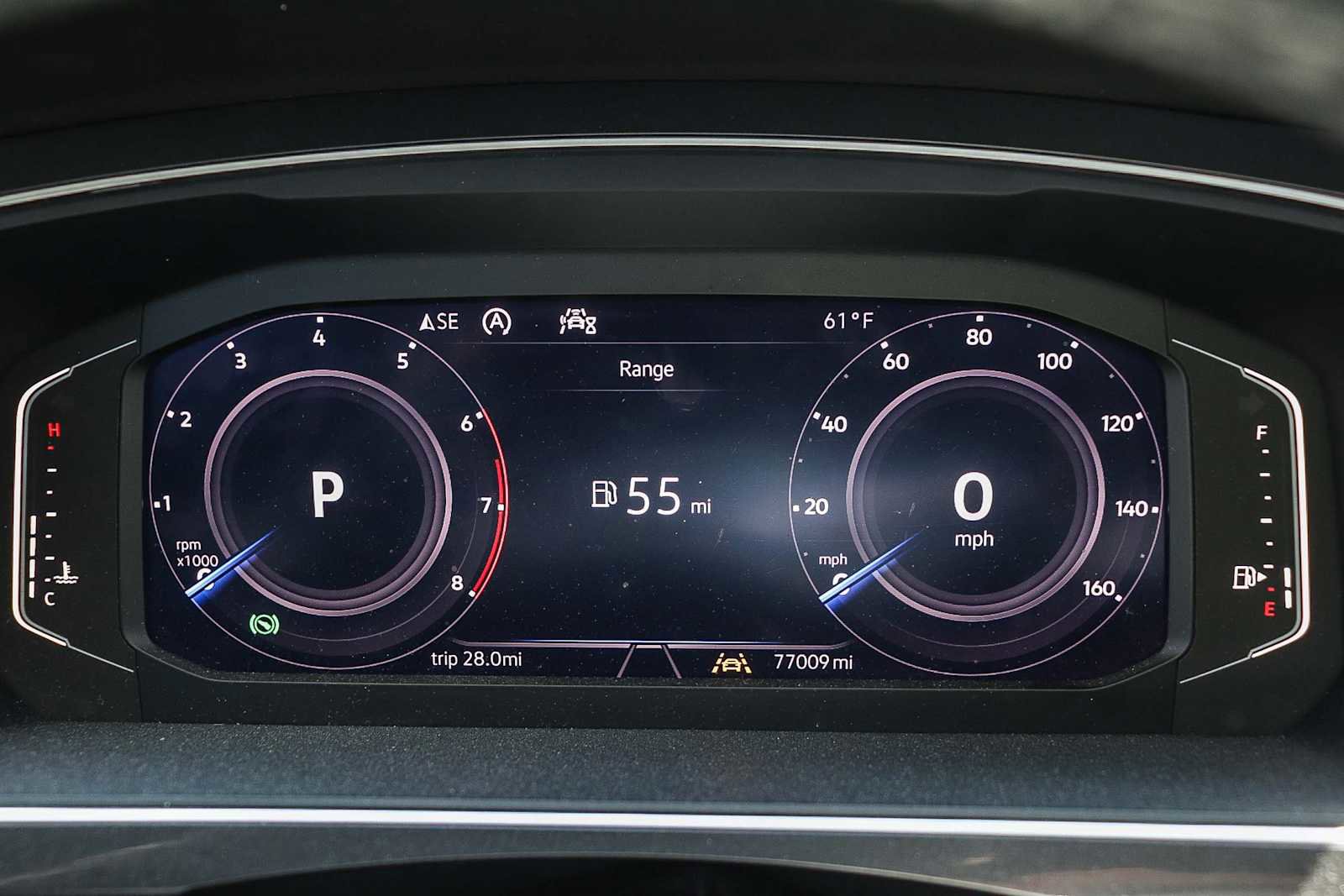 Used 2020 Volkswagen Tiguan SEL FWD image 20