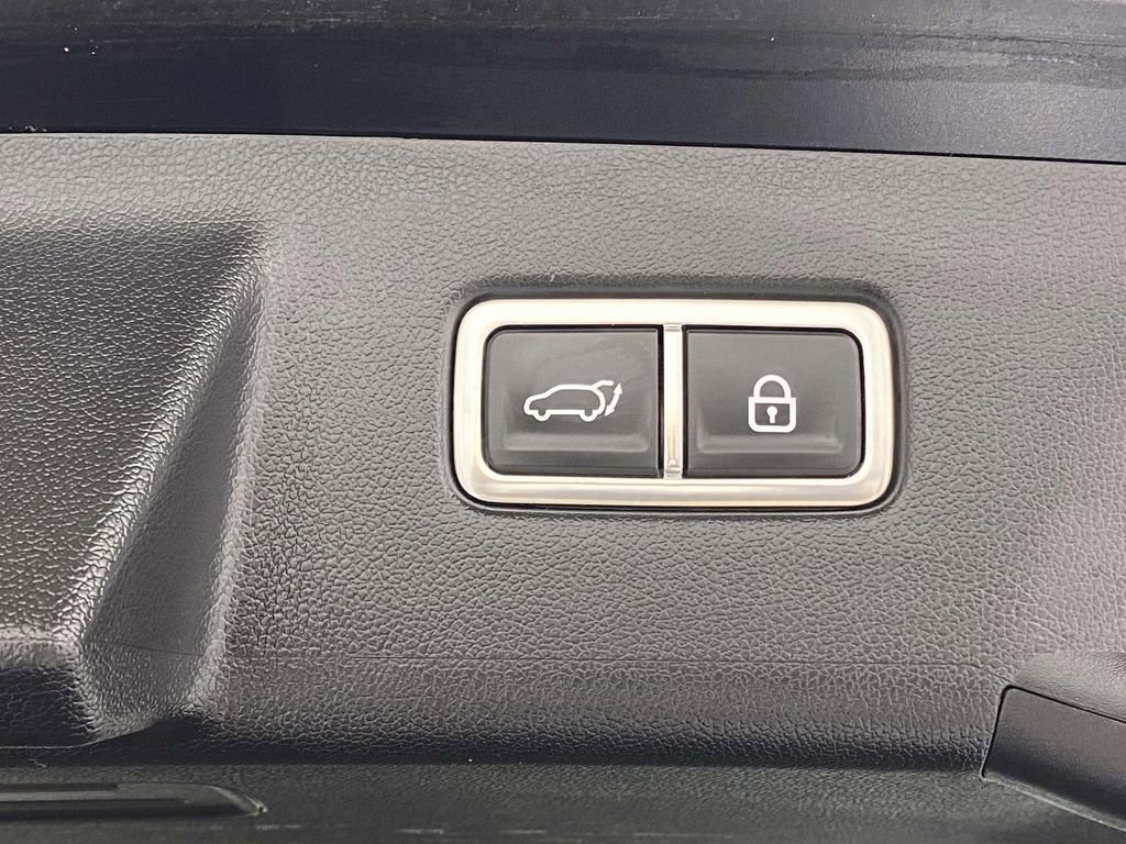 Used 2023 Kia Sorento EX FWD image 10