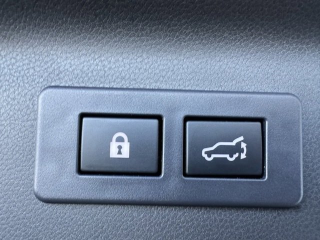 Used 2025 Subaru Forester Sport image 24