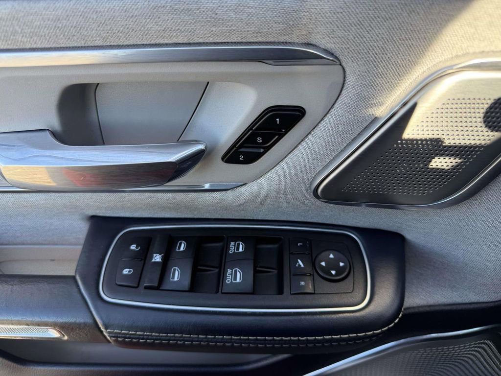 Used 2022 RAM 1500 Limited image 13