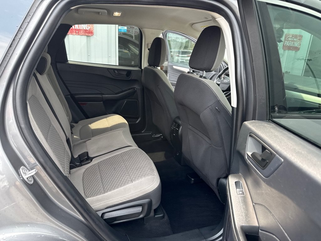 Used 2022 Ford Escape SE AWD/4WD image 14