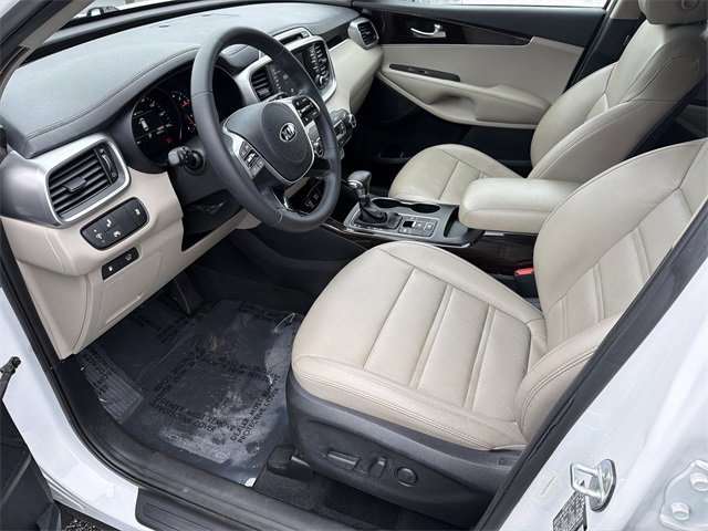 Used 2019 Kia Sorento EX image 9
