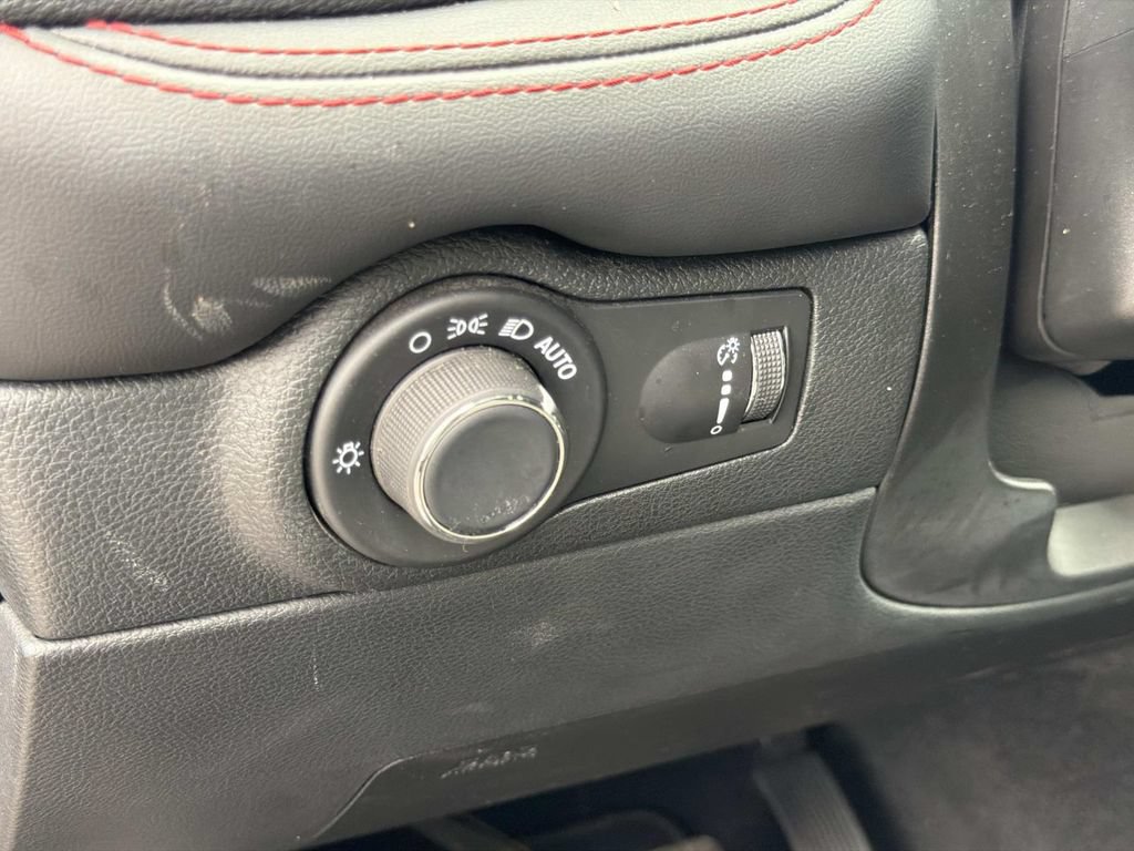 Used 2024 Dodge Durango GT AWD/4WD image 26