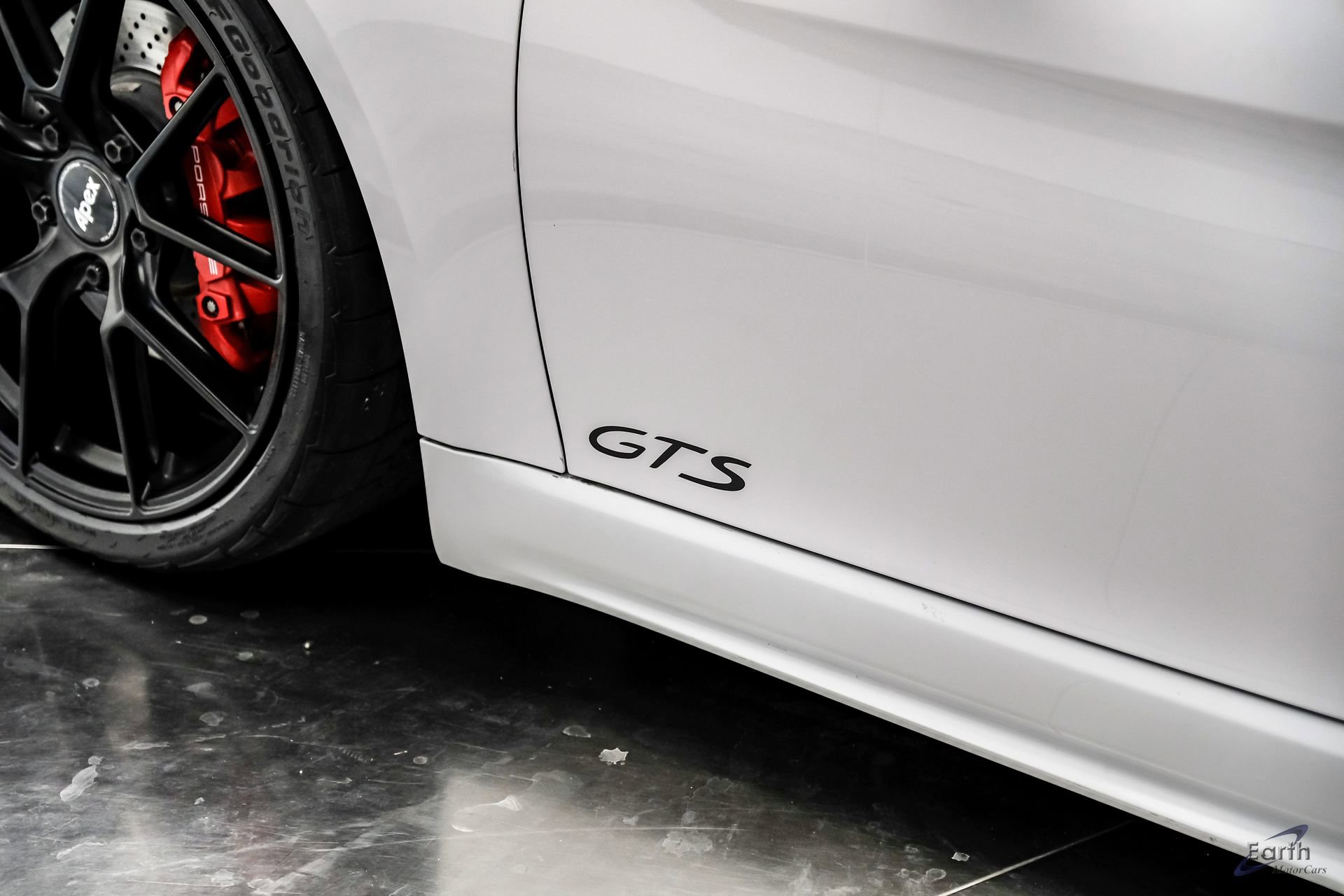 Used 2019 Porsche 718 Cayman GTS RWD image 36