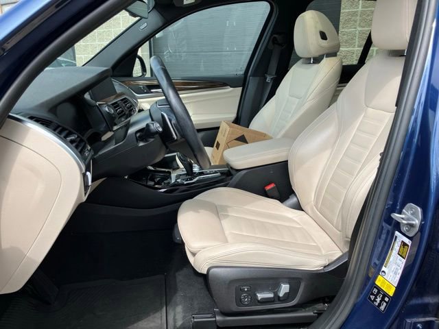 Used 2021 BMW X3 xDrive30i w/ Executive Package AWD/4WD image 2
