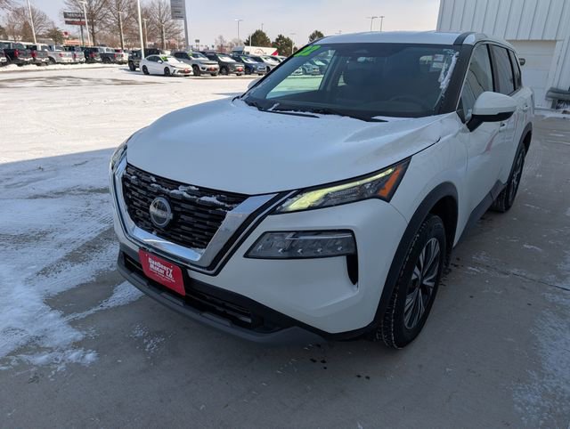 Used 2022 Nissan Rogue SV image 36