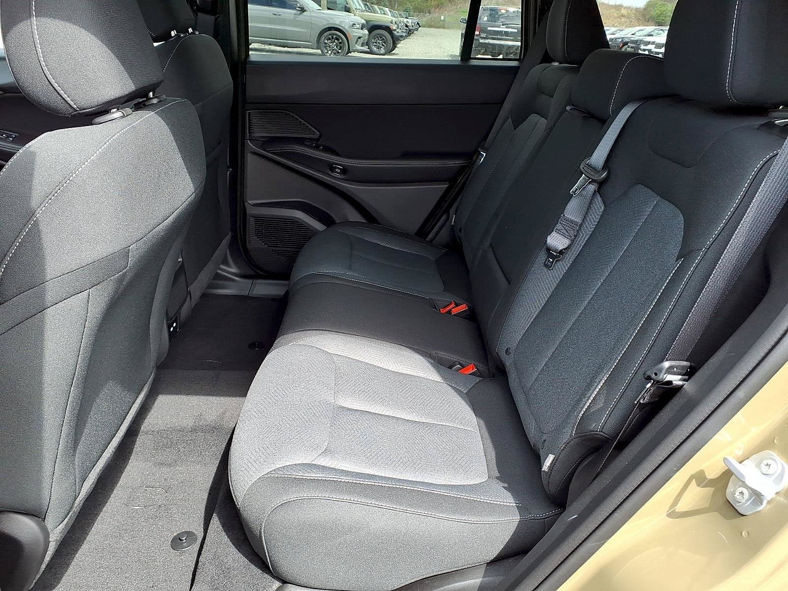 New 2026 Jeep Cherokee Laredo AWD/4WD image 7