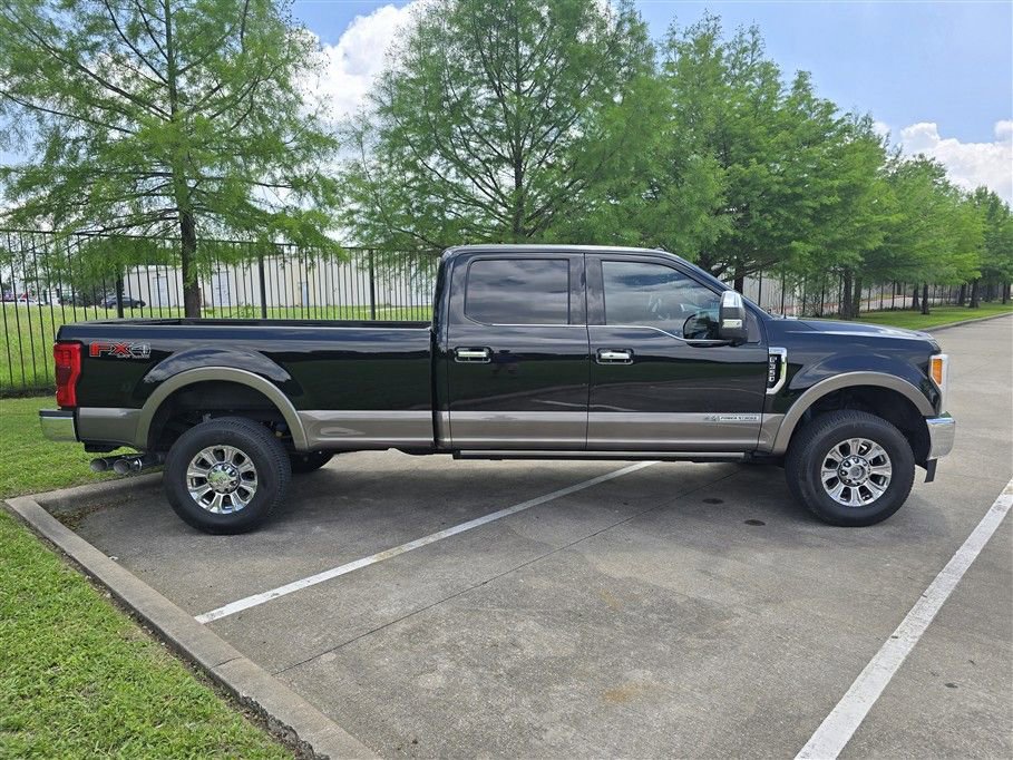Used 2018 Ford F350 King Ranch w/ King Ranch Ultimate Package AWD/4WD image 7