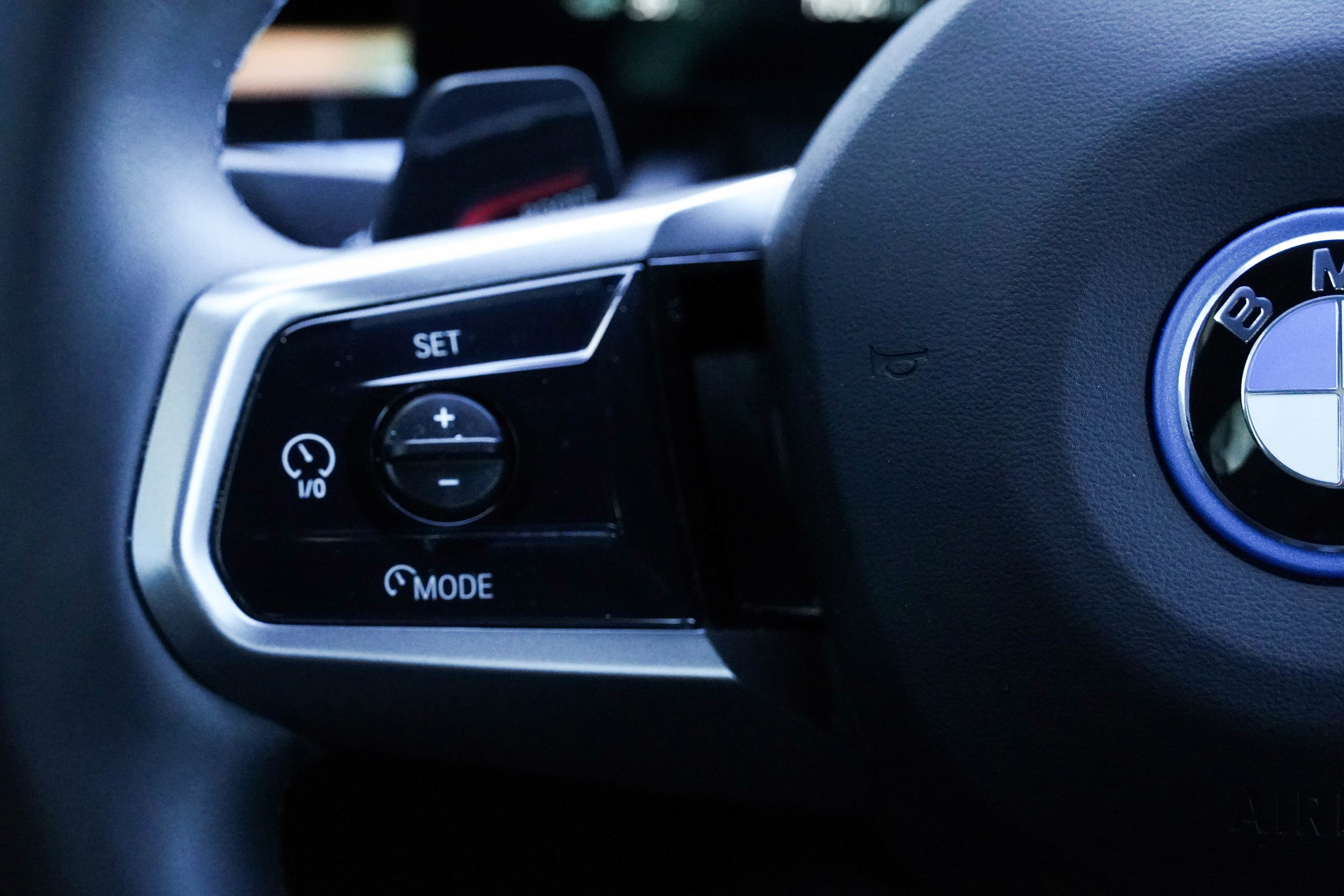 Used 2024 BMW i5 eDrive40i w/ M Sport Package image 23