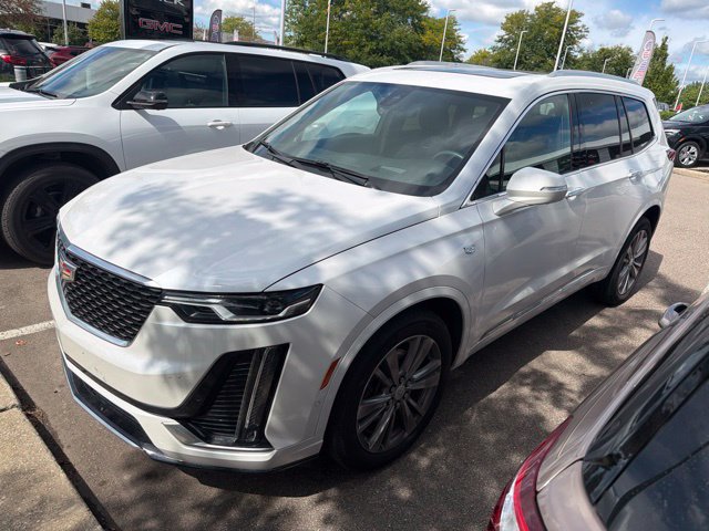 Used 2023 Cadillac XT6 Premium Luxury w/ Technology Package AWD/4WD image 1
