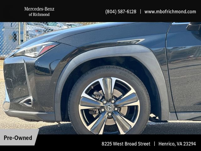 Used 2021 Lexus UX 200 200 Base w/ Accessory Package (Z1) image 24