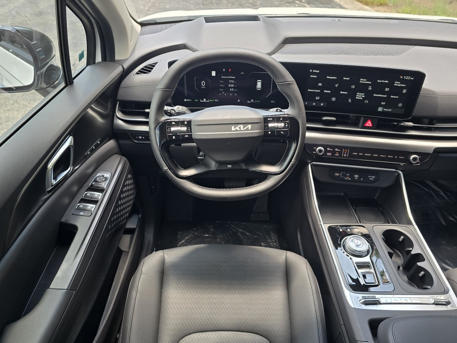 New 2027 Kia Carnival SX Prestige FWD image 6