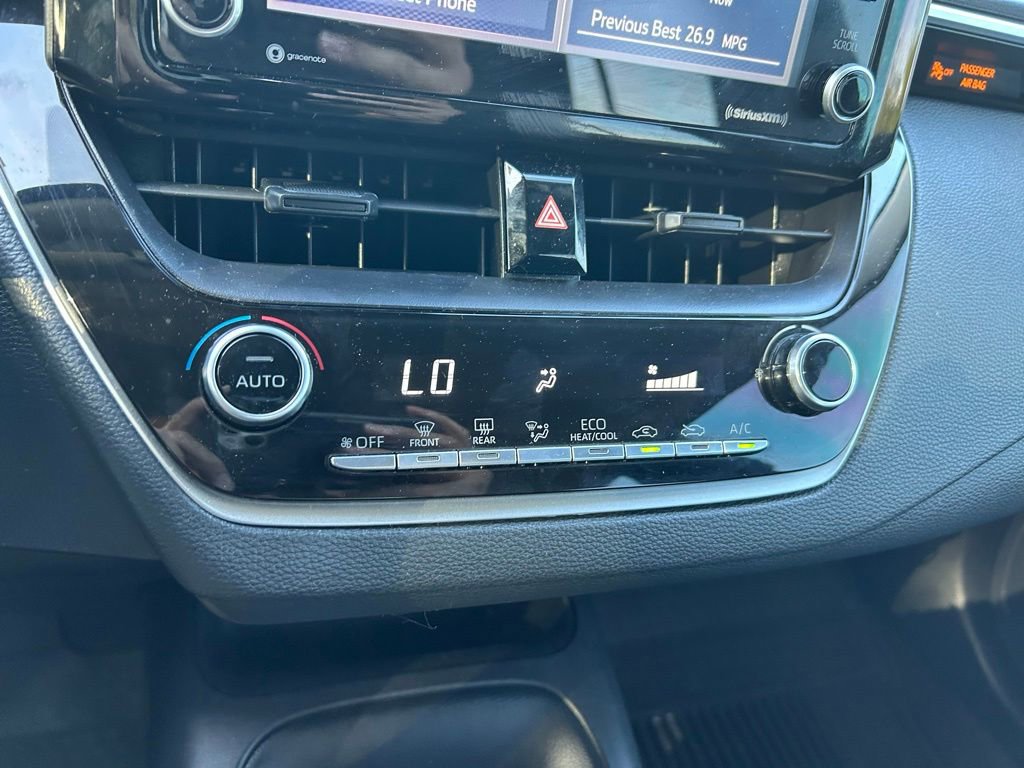 Used 2022 Toyota Corolla LE image 24