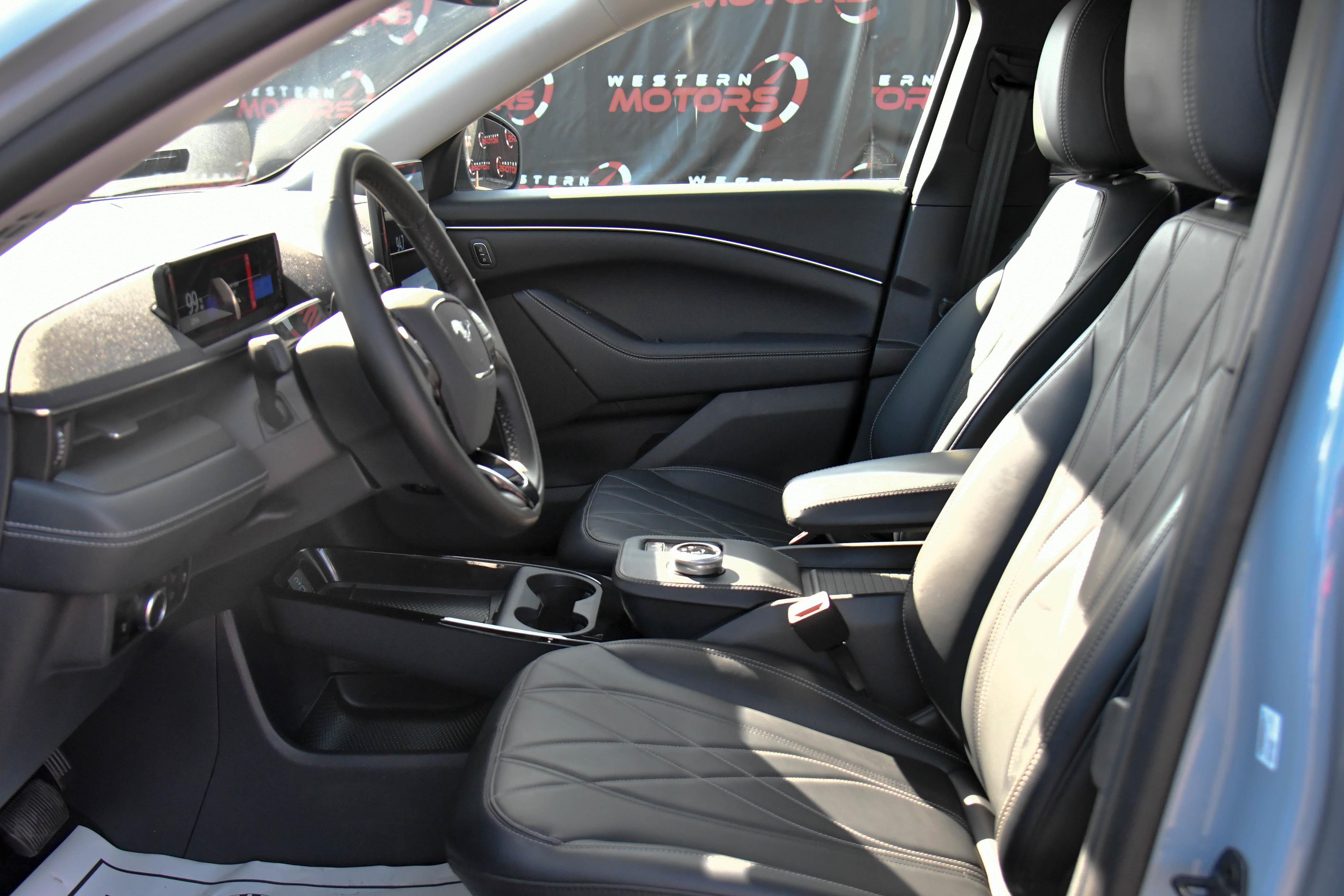 Used 2024 Ford Mustang Mach-E Select w/ Comfort Package Lite image 18