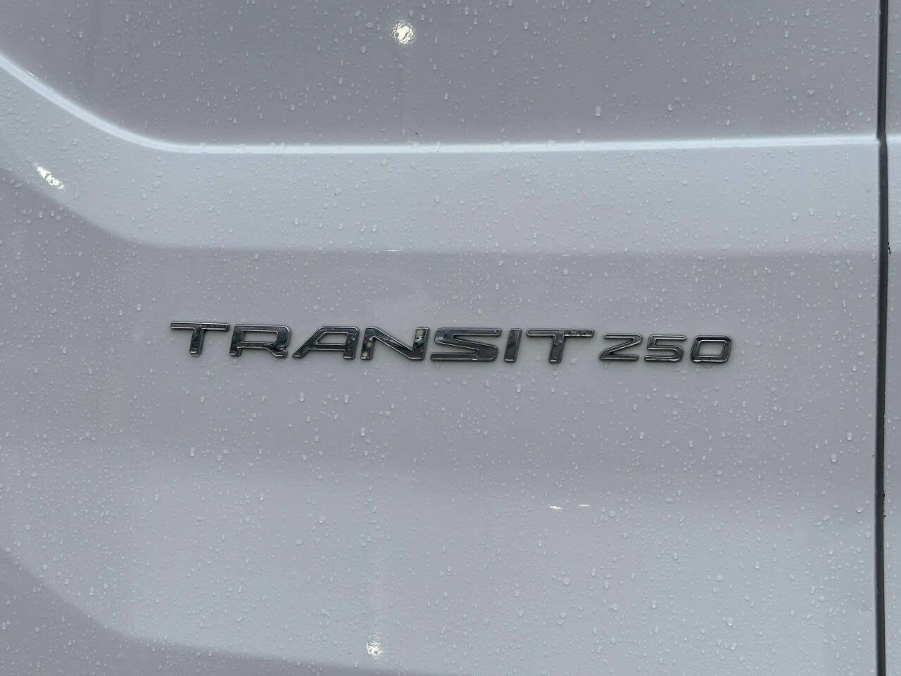 Used 2015 Ford Transit 250 148 Medium Roof w/ Interior Upgrade Package image 33