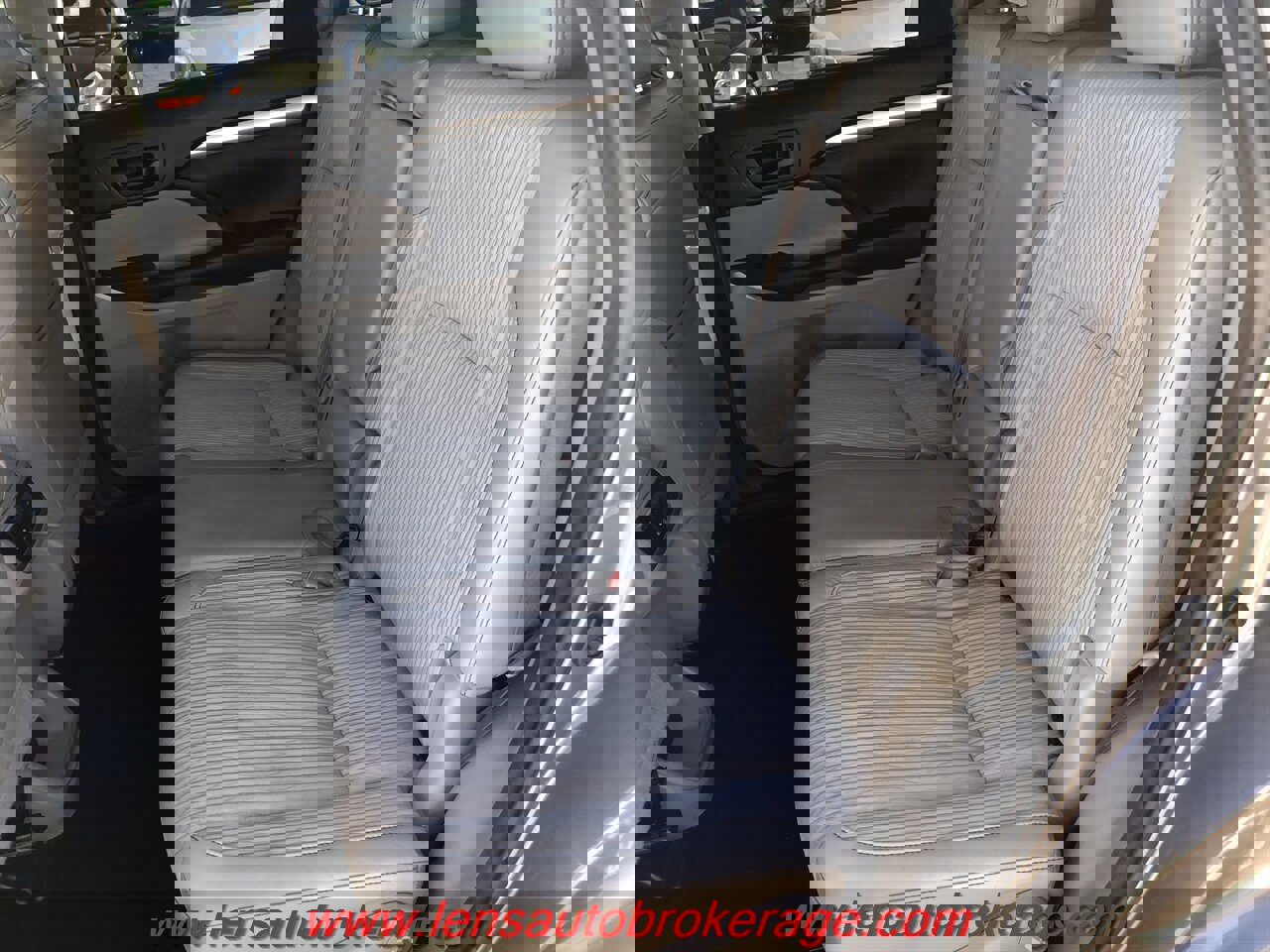 Used 2017 Toyota Highlander Plus image 17