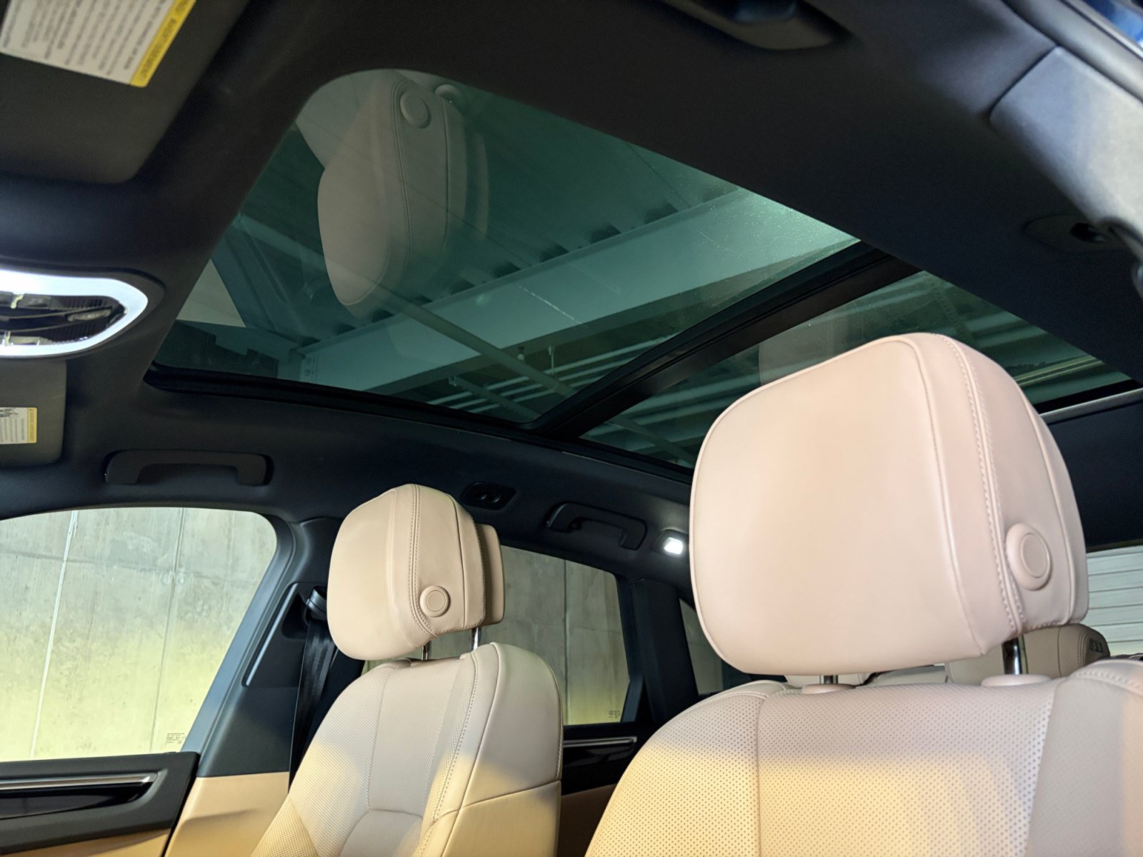 Certified 2020 Porsche Macan S AWD/4WD image 41